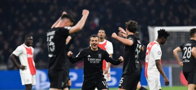 Benfica eliminó a Ajax de visitante / Foto AFP