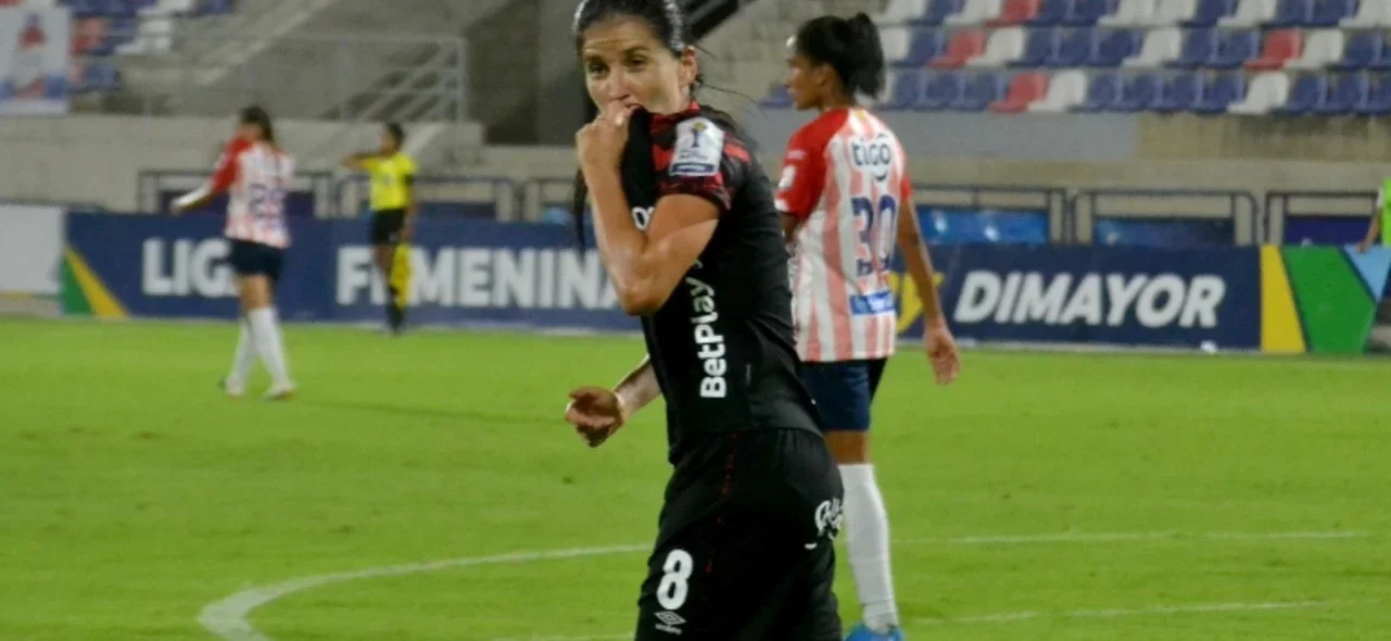 América venció 2-0 a Junior en Barranquilla. Foto: VizzorImage / Alejandro Matias