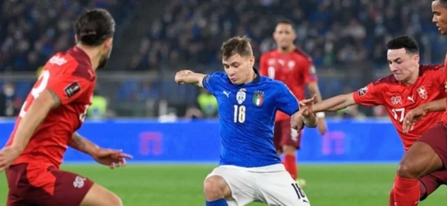 Nicolo Barella, figura de Italia/ AFP