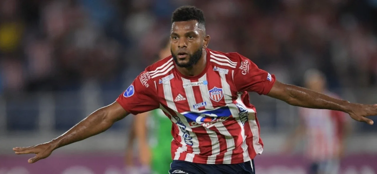 Miguel Borja anotó para Junior. / Foto: AFP