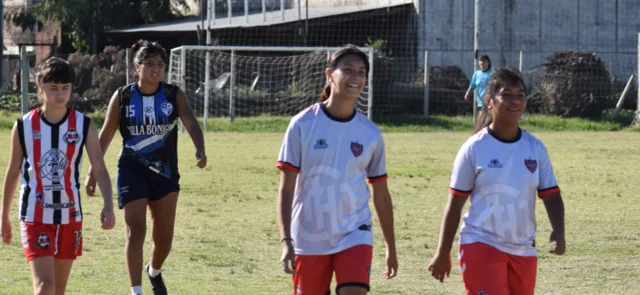 Equipo femenino de Chacarita/ foto de Chacarita