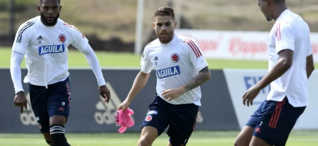 Cuatro jugadores hicieron parte del entrenamiento de la selección Colombia. / Foto: FCF