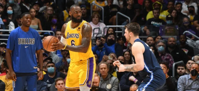 Lakers sufrió una nueva derrota / AFP