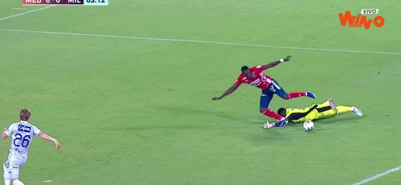 Medellín vence 1-0 a Millonarios