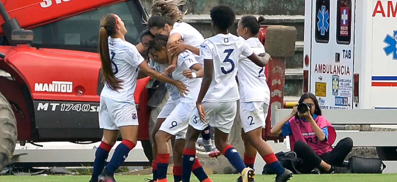 Medellín le ganó 2-1 a Llaneros. Foto: VizzorImage / Juan Herrera