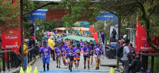 Carrera Sube Monserrate se desarrolló este sábado. / Foto: IDRD