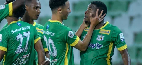 Quindío recibió a Llaneros en la ida de la fase 2 de la Copa BetPlay Dimayor 2022/ Foto: VizzorImage / Ricardo Vejaranoa