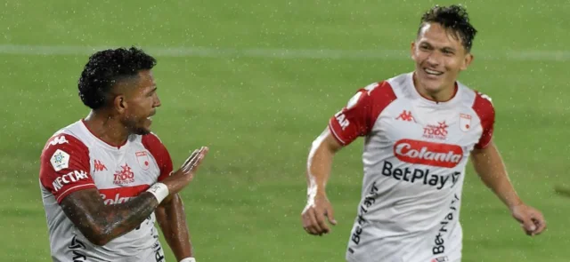 Morelo y De La Rosa, entre los convocados | Foto: VizzorImage / Gabriel Aponte