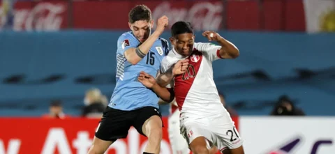 Uruguay derrotó 1-0 a Perú. / Foto: AFP