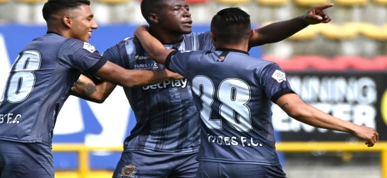 Triunfo de Tigres sobre Barranquilla -VizzorImage / Samuel Norato