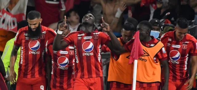 América ocupa el puesto 12 en la Liga/ Vizzorimage