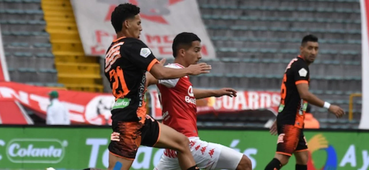 Envigado está fuera de los 8/ Vizzorimage