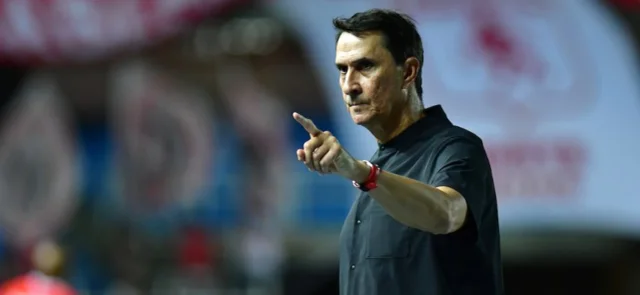 Guimaraes volvería a ser el reemplazo de Osorio | Foto: VizzorImage / Nelson Rios