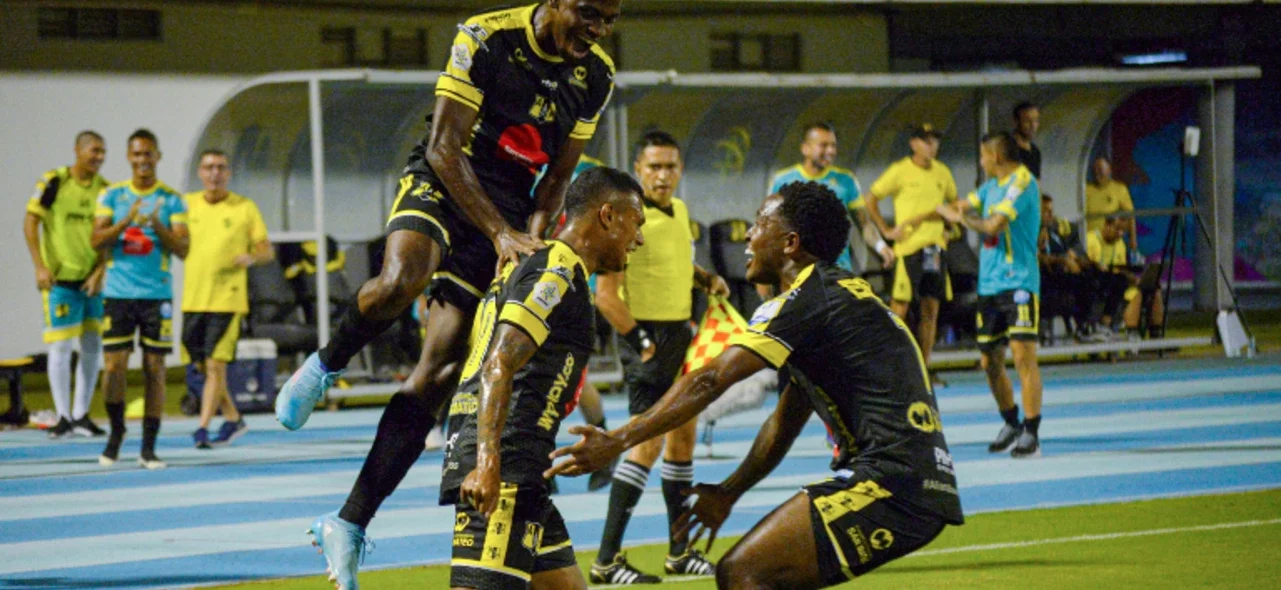 Alianza Petrolera y Medellín empatan 1-1