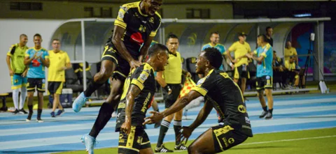 Alianza Petrolera y Medellín empatan 1-1