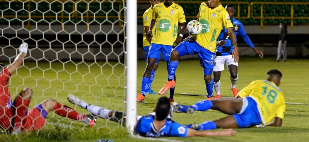 Real Cartagena vs. Chicó / VizzorImage