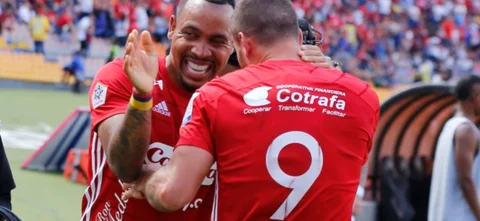 Goles del triunfo de Medellín sobre Envigado / VizzorImage