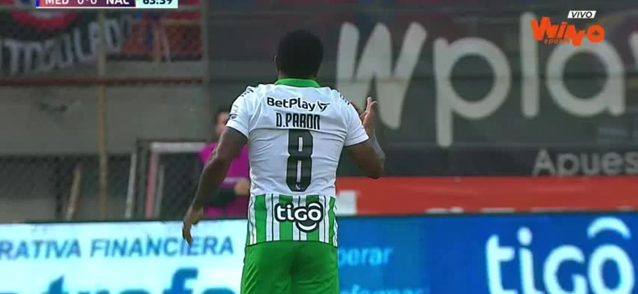 Dorlan Pabón, expulsado en el clásico paisa. Dorlan Pabón, expulsado en el clásico paisa.