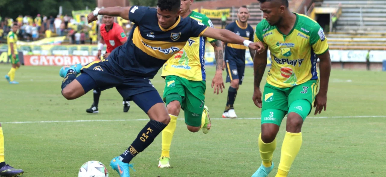 Huila venció 2-0 a Boca Juniors. Foto: VizzorImage / Sergio Reyes