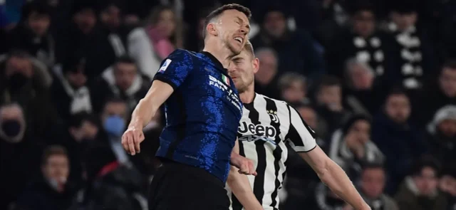 Inter se quedó con el clásico italiano - AFP