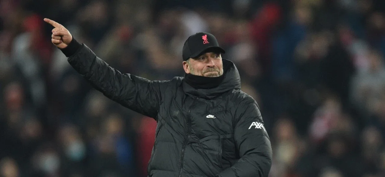 Klopp dirigiendo a Liverpool en Champions / Foto AFP