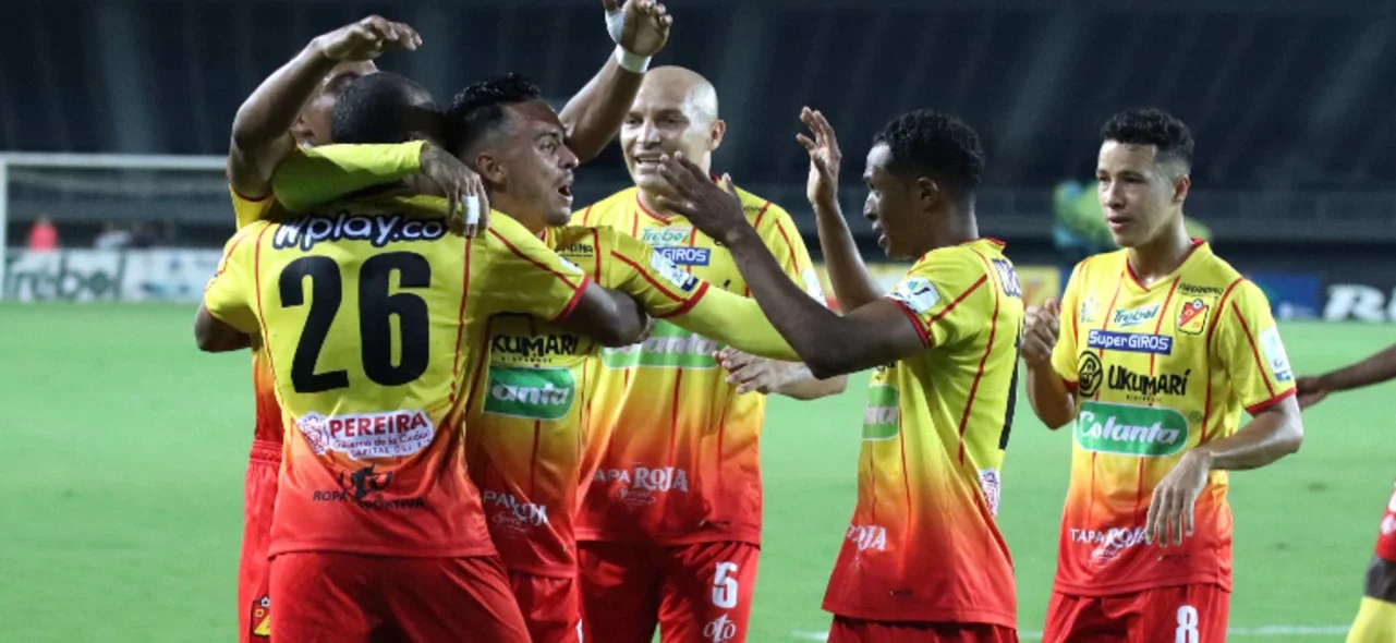 Pereira avanzó a octavos de final de la Copa BetPlay. Foto: VizzorImage / Pablo Bohórquez