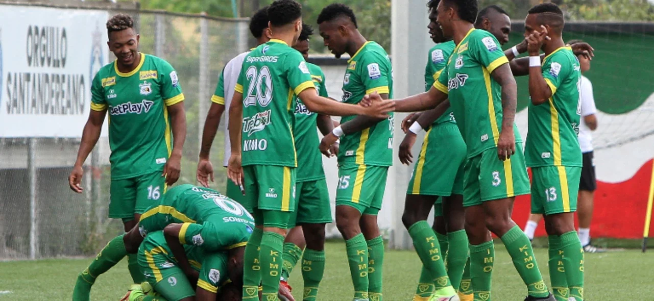 Quindío venció 1-0 a Real Santander. Foto: VizzorImage / Jaime Moreno