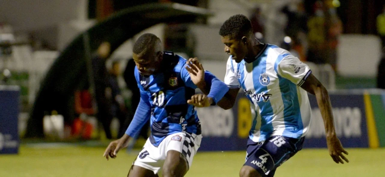 Foto: VizzorImage / Macgiver Baron