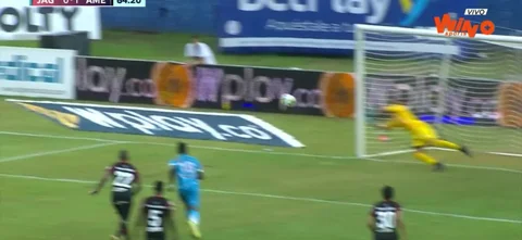 Jaguares y América empatan 1-1.