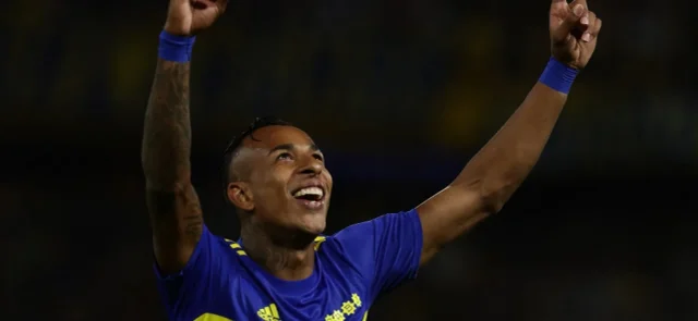 Sebastián Villa marcó en el empate de Boca Juniors. / Foto: AFP