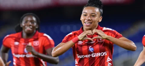 Victoria Americana -VizzorImage