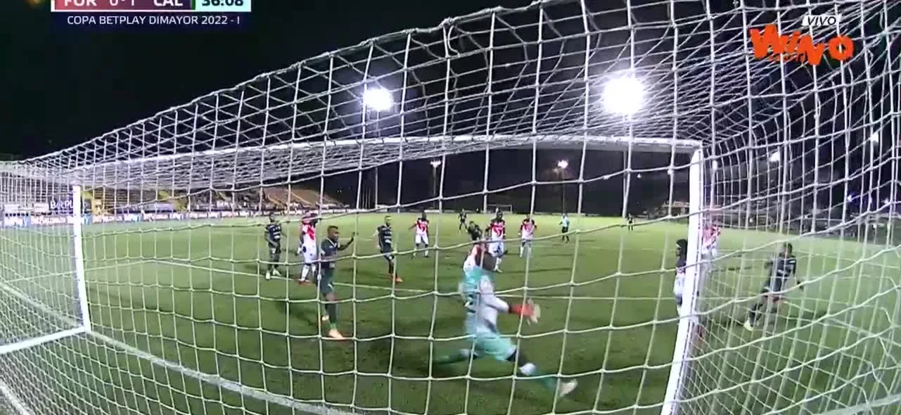 Cali gana 1-0 en Bogotá.