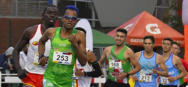 Atletas del equipo Porvenir.