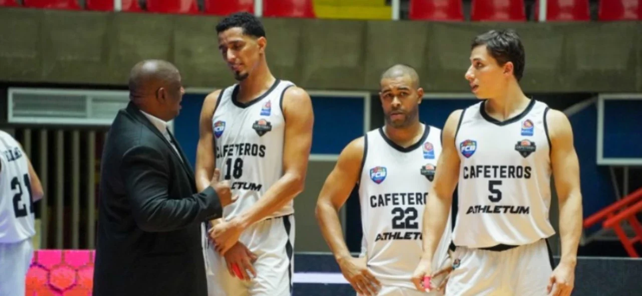 Cafeteros ganó el primer partido de su serie ante Búcaros. Foto: DPB.