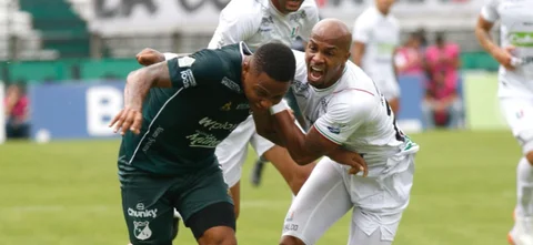 Once Caldas vs. Cali / Foto VizzorImage