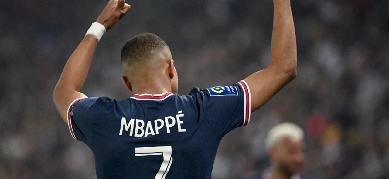 Mbappé renovó con PSG. Foto: AFP.