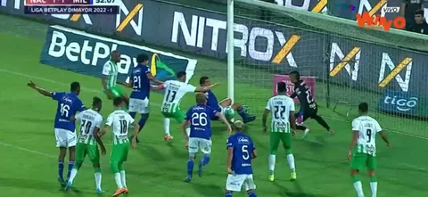 Millonarios estuvo cerca de anotar el segundo gol frente a Nacional.