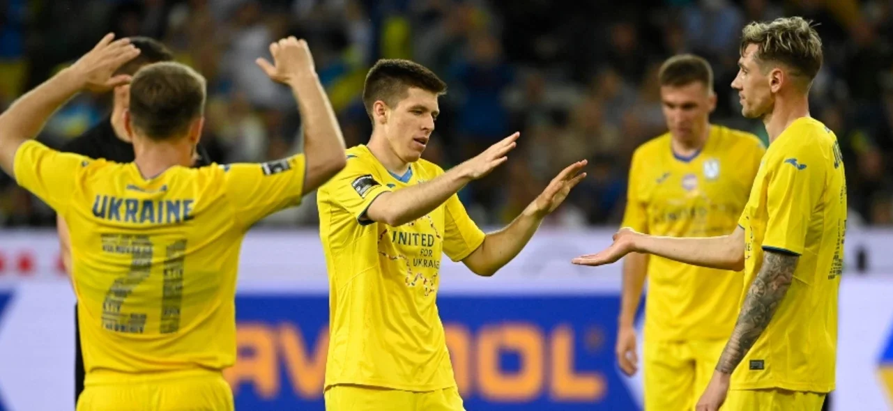 Ucrania se juega un cupo al Mundial de Catar 2022. Foto: AFP.