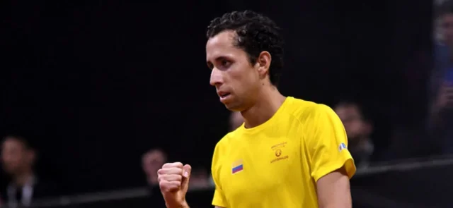 Daniel Galán establece su mejor participación en Wimbledon. / Foto: VizzorImage - Luis Ramirez
