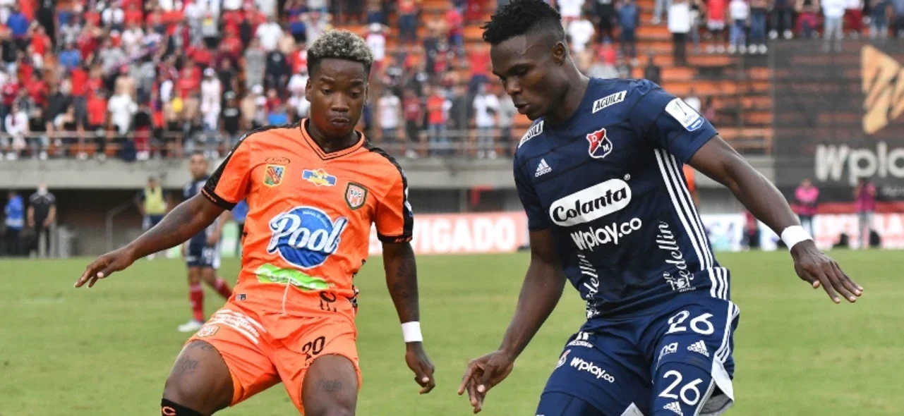 Medellín recibe en casa a Envigado por la fecha 4 de los cuadrangulares /Foto VizzorImage - Luis Benavides
