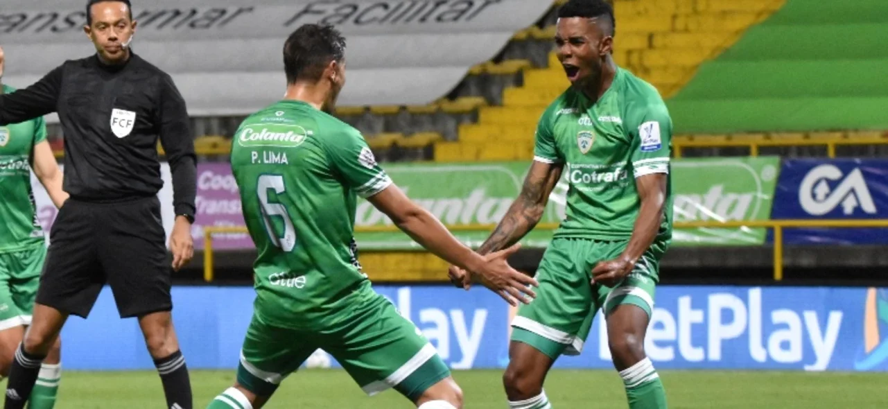 Triunfo Asegurador -VizzorImage / Felipe Caicedo