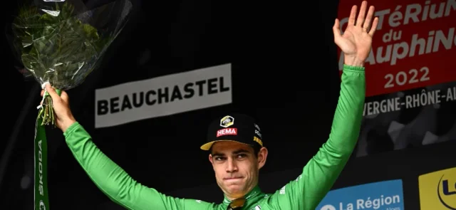 Wout van Aert, ganador de la primera etapa del Critérium del Dauphiné. Foto: AFP.