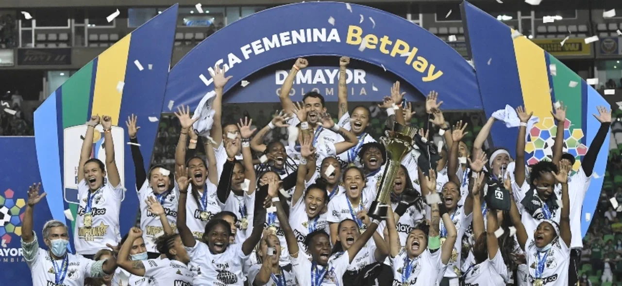 Deportivo Cali fue el campeón en el año 2021. Foto: VizzorImage / Gabriel Aponte