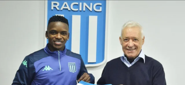 Johan Carbonero. Foto: Twitter/@RacingClub