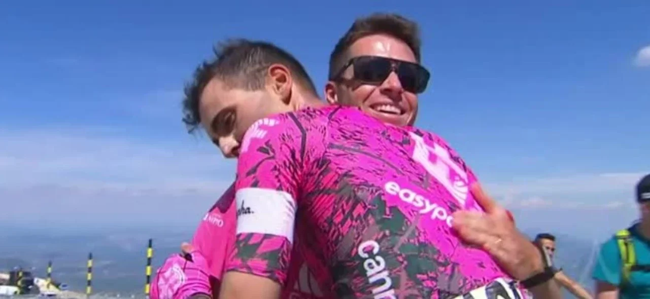 Esteban Chaves, segundo el Mont Ventoux