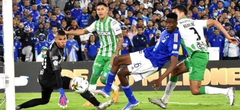 Atlético Nacional sigue líder del grupo A. / foto: VizzorImage - Felipe Caicedo