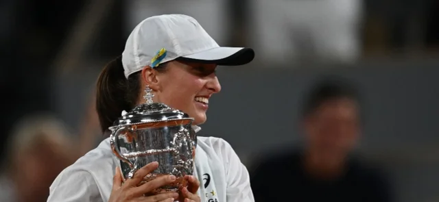 Iga Swiatek obtuvo su segunda corona en París. Foto: AFP.