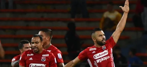 Medellín derrotó a Envigado y es nuevo líder - Foto: VizzorImage/Donaldo Zuluaga