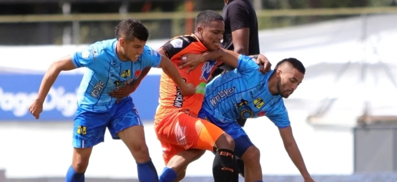 Envigado vs. Alianza Petrolera - Liga BetPlay - Foto: VizzorIamge/ Andrés Álvarez