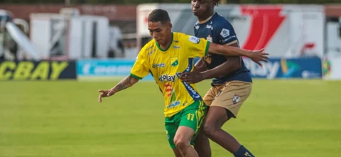 Victoria para el Real Cartagena 2-3 sobre Huila en Neiva -VizzorImage / Sergio Reyes